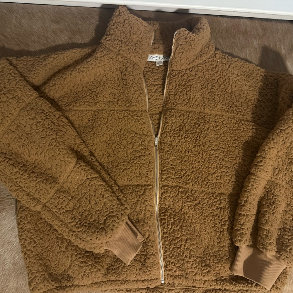 SHE & SKY - Tan Cropped Jacket, large